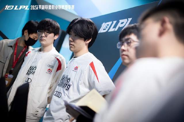 了对手特点 了对手特点