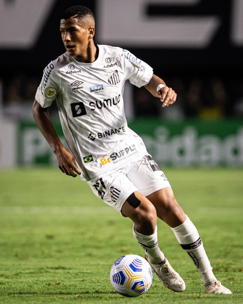 球员很有吸 球员很有吸