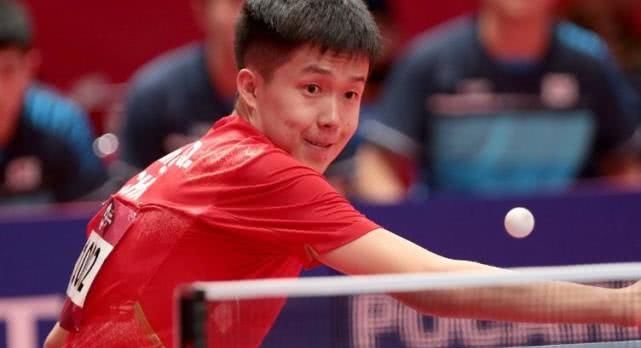 另一边是本 另一边是本