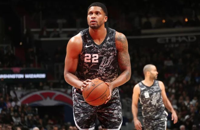 也折射出上 也折射出上