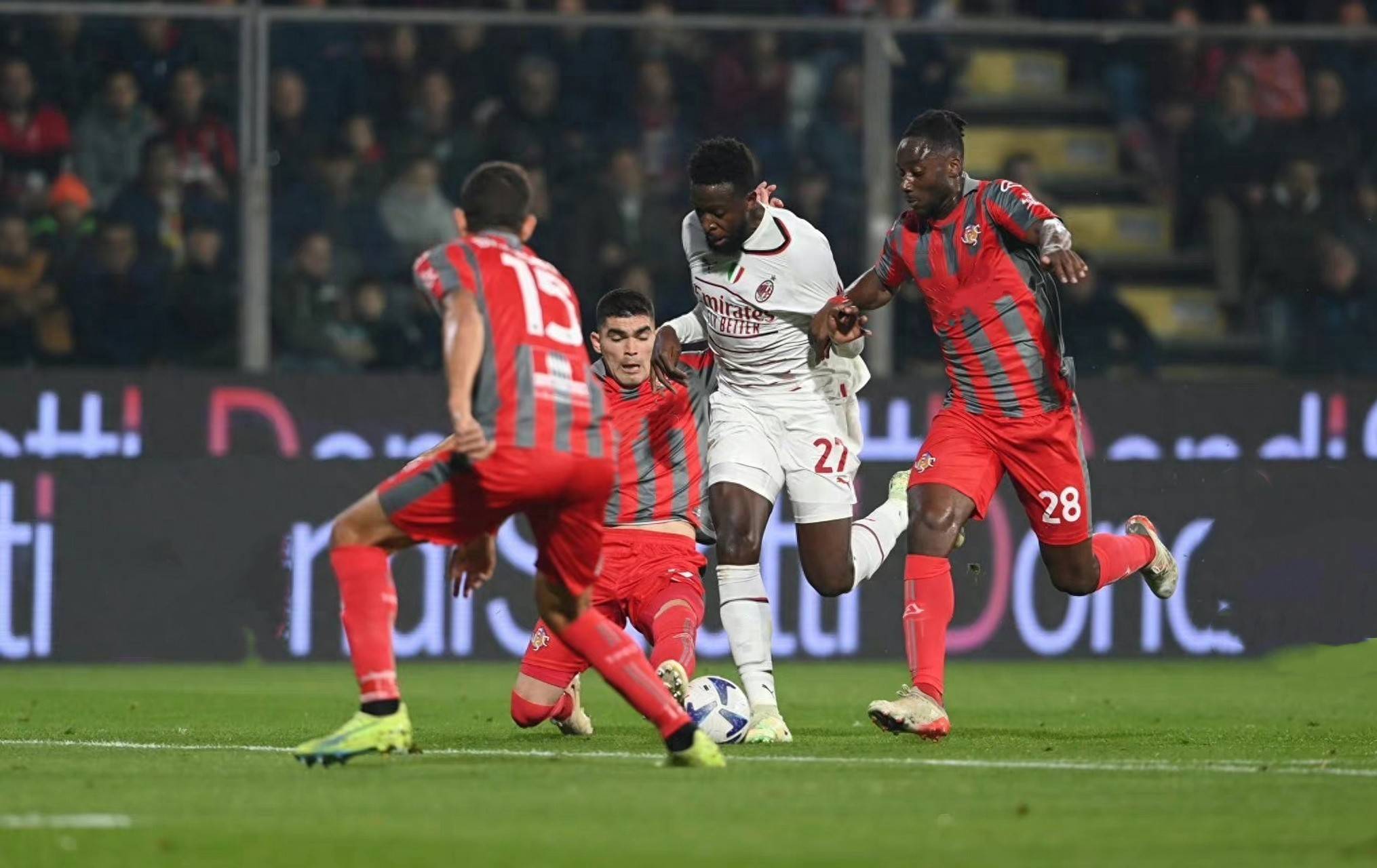 差距并未拉 差距并未拉